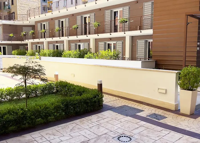 Borgo San Lorenzo Tatil Evi *