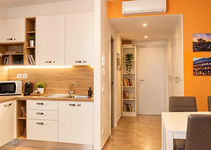 Borgo San Lorenzo Tatil Evi *