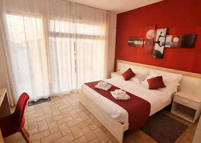 Borgo San Lorenzo Tatil Evi *